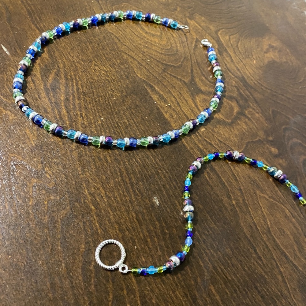 Multicolor Beaded Necklace and Bracelet Set